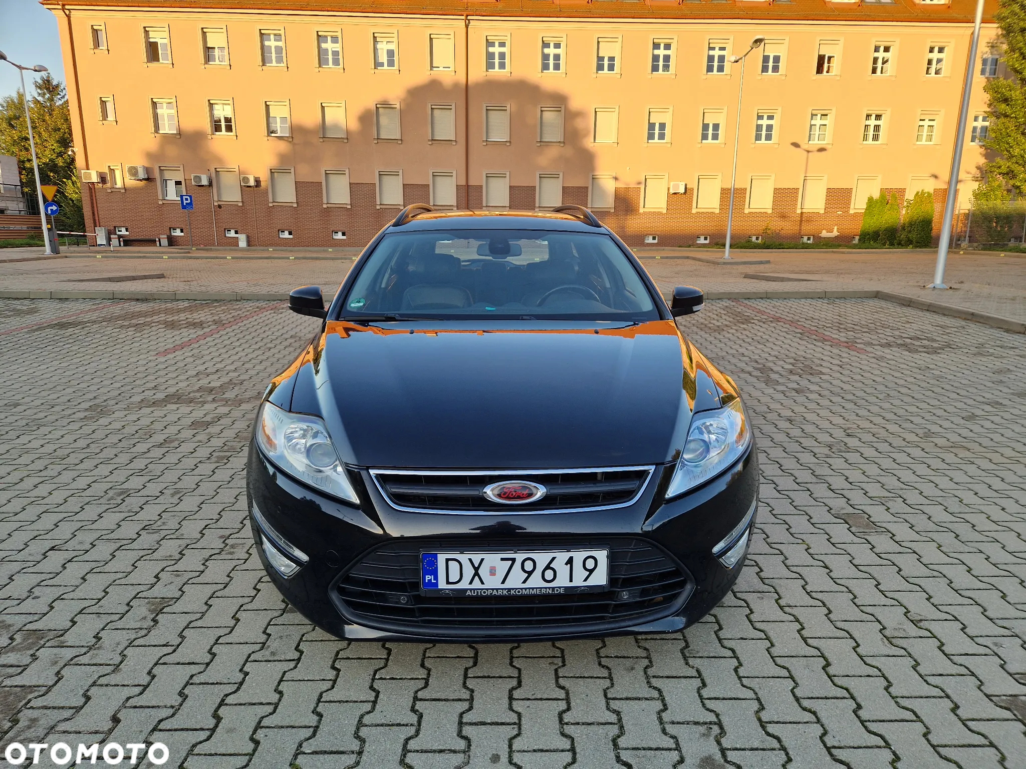 Ford Mondeo Turnier 2.0 Titanium - 4