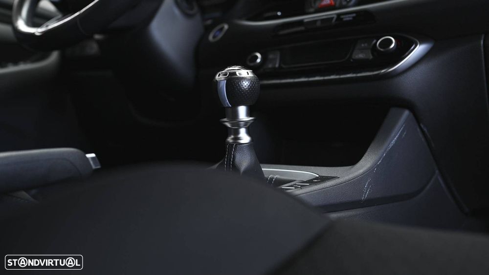 Hyundai i30 N 2.0 T-GDi Pack Performance - 30