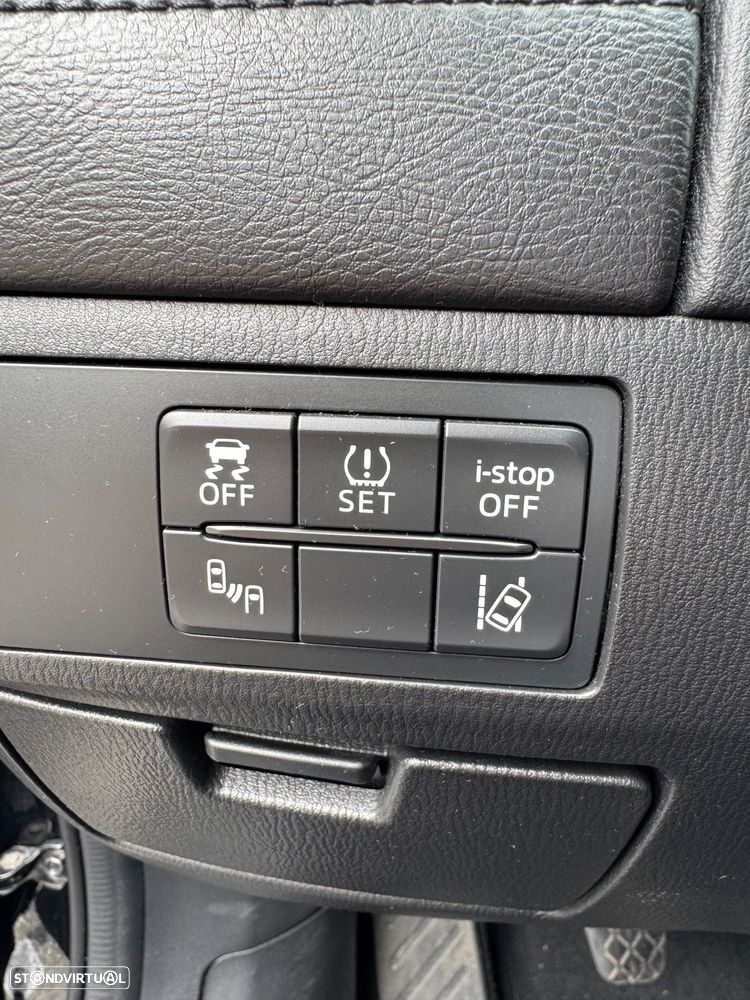 Mazda 6 M6 2.2 SKY-D Excellence Navi - 10