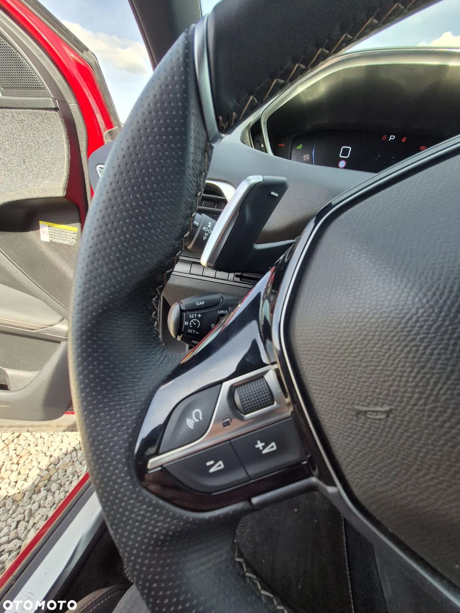 Peugeot 3008 1.6 PureTech GPF GT Line S&S EAT8 - 21