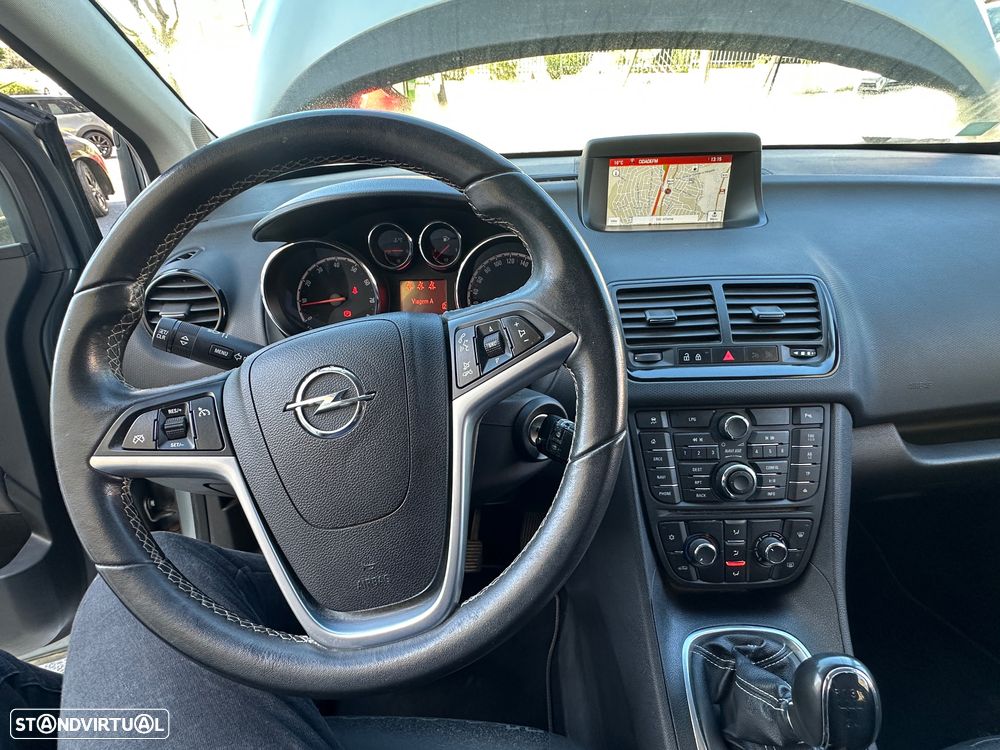 Opel Meriva 1.4 T FlexFuel Cosmo - 10