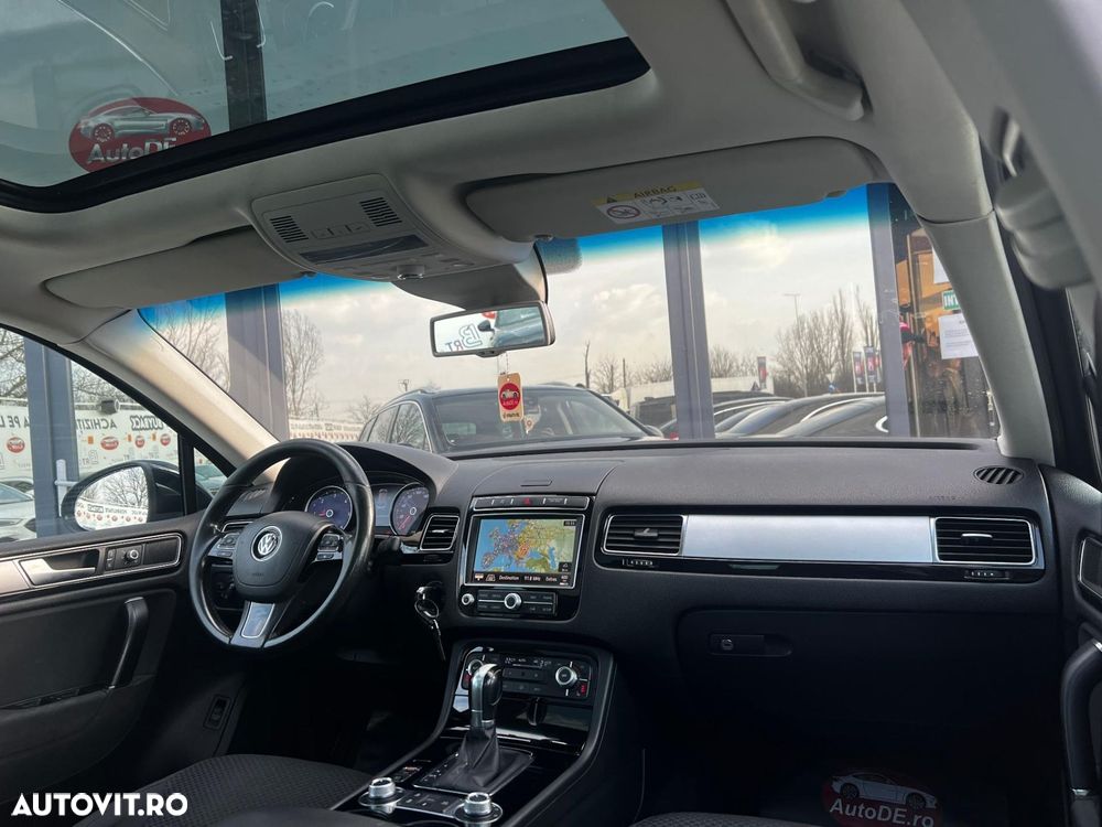 VOLKSWAGEN Touareg 2015 — imagine 28