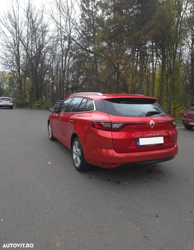 Renault Megane ENERGY TCe Business - 4