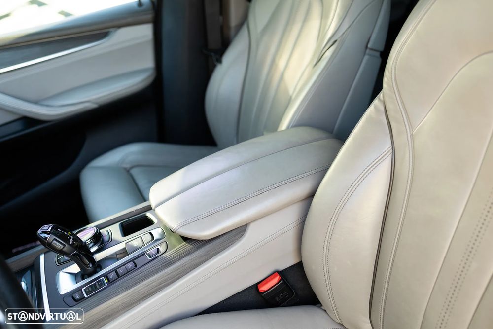 BMW X5 xDrive40e - 52