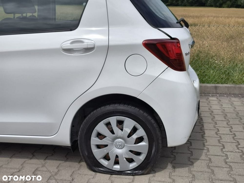 Toyota Yaris - 25