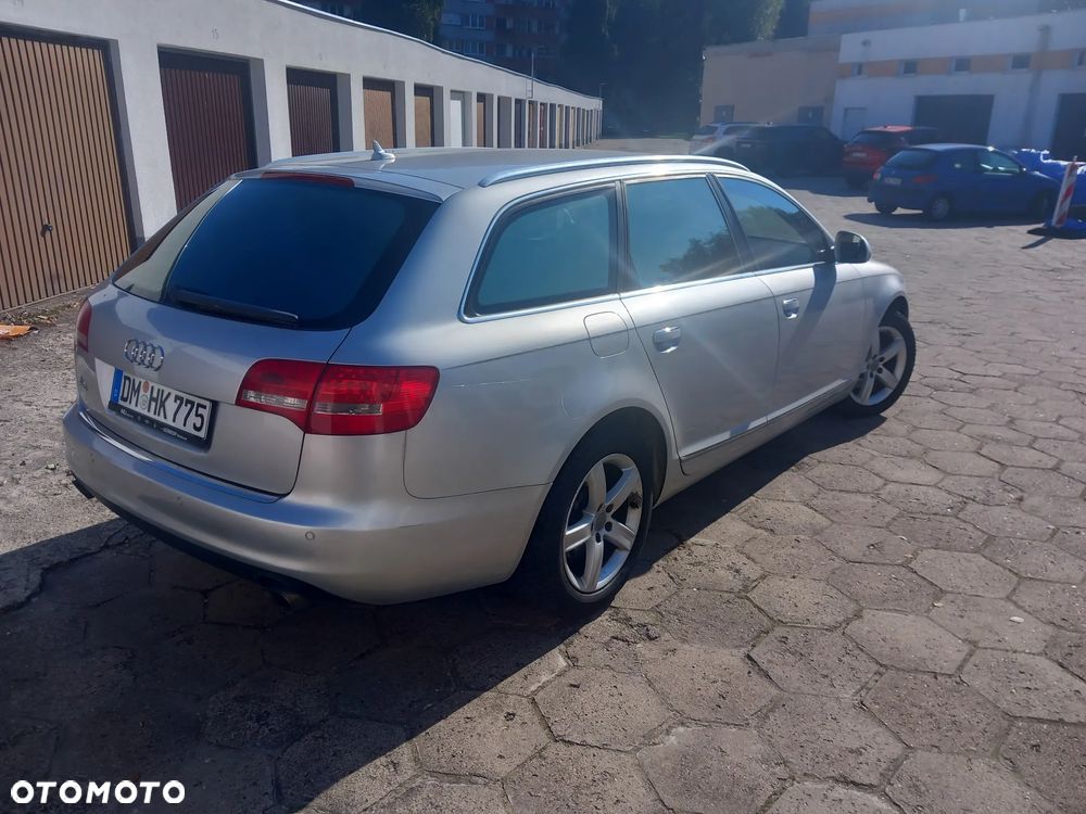 Audi A6 Avant - 13