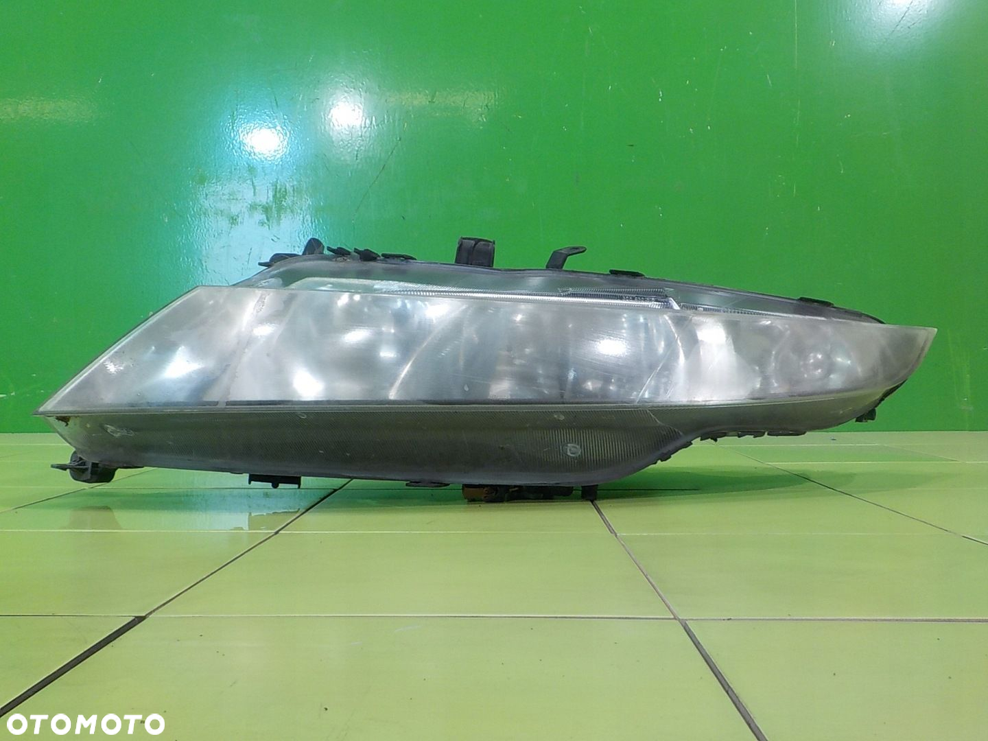 CIVIC VIII UFO 1.8 I-VTEC 06r 5D lampa lewa przod XENON 33150-SMG-E122-M1 - 2