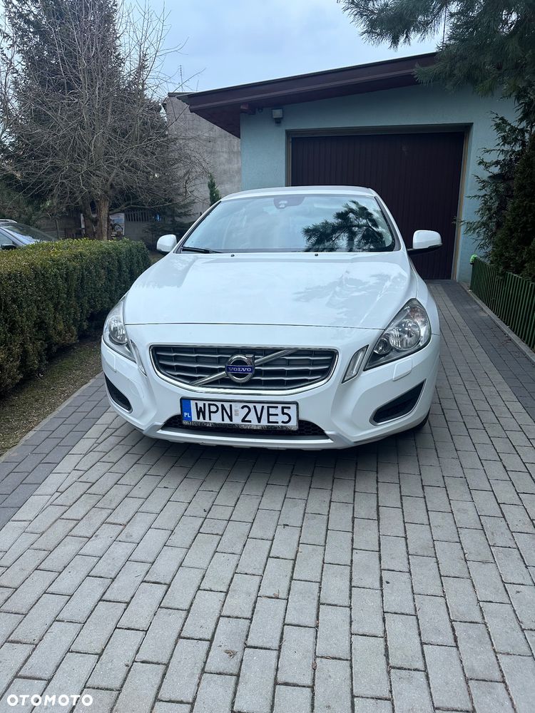 Volvo S60 D2 - 3
