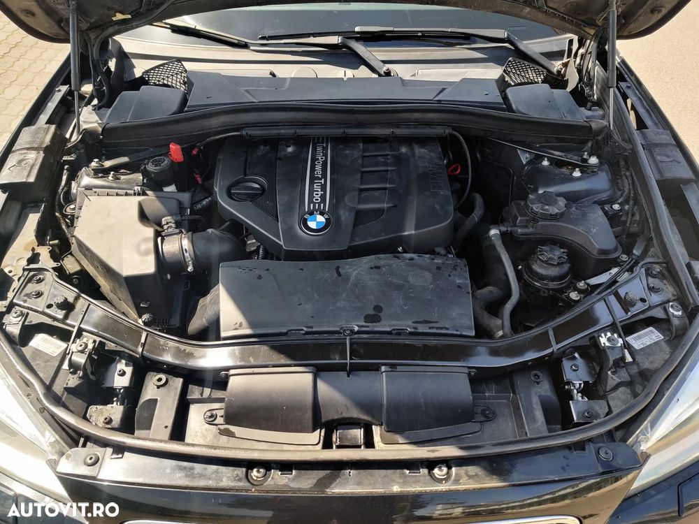 BMW X1 xDrive18d - 11