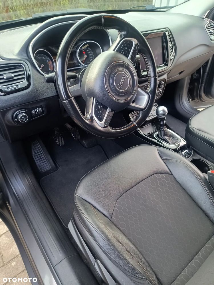 Jeep Compass 1.3 T-GDI I4 Limited - 13