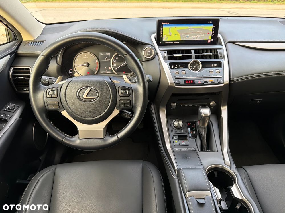 Lexus NX 300 F Impression AWD - 23