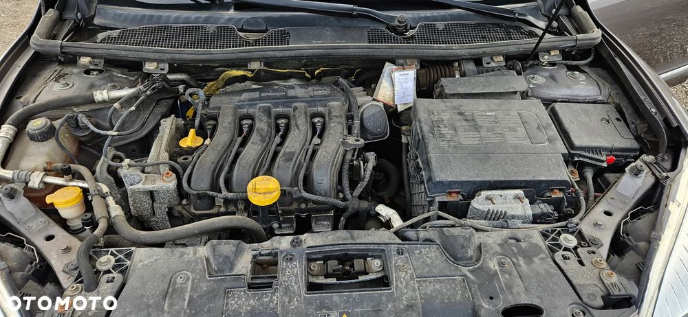 Renault Megane 1.6 16V Authentique Euro5 - 14