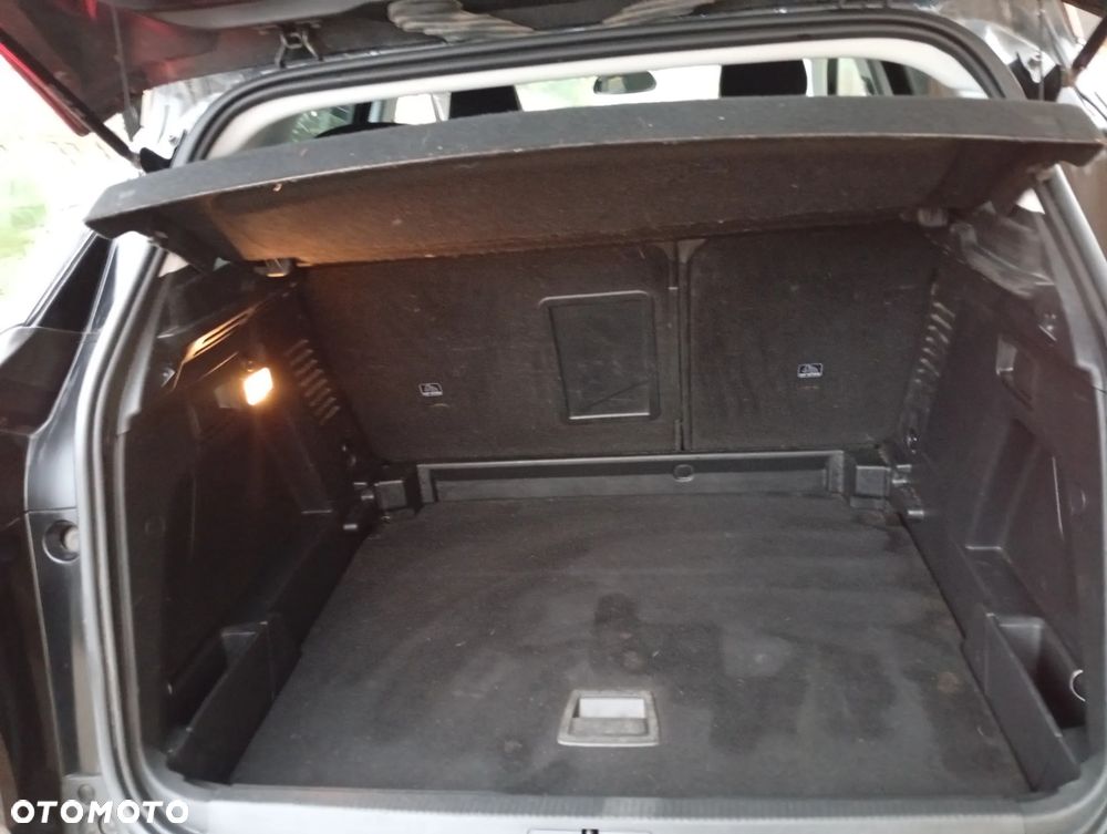 Peugeot 3008 THP 165 EAT6 Stop & Start Allure - 16