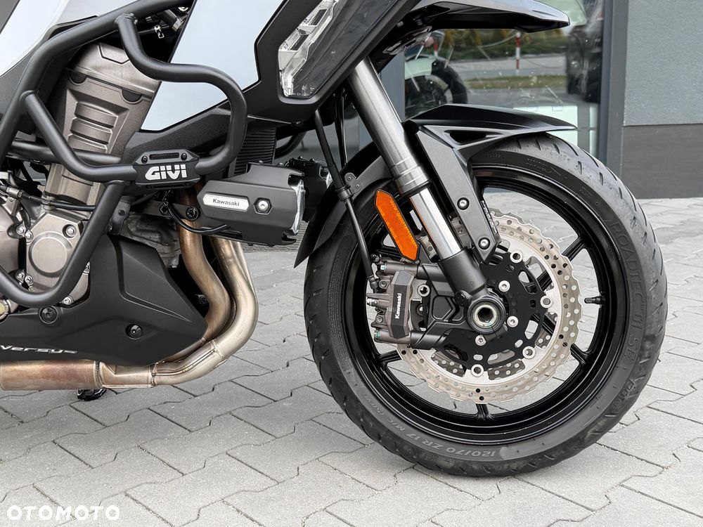 Kawasaki Versys 1000 - 8