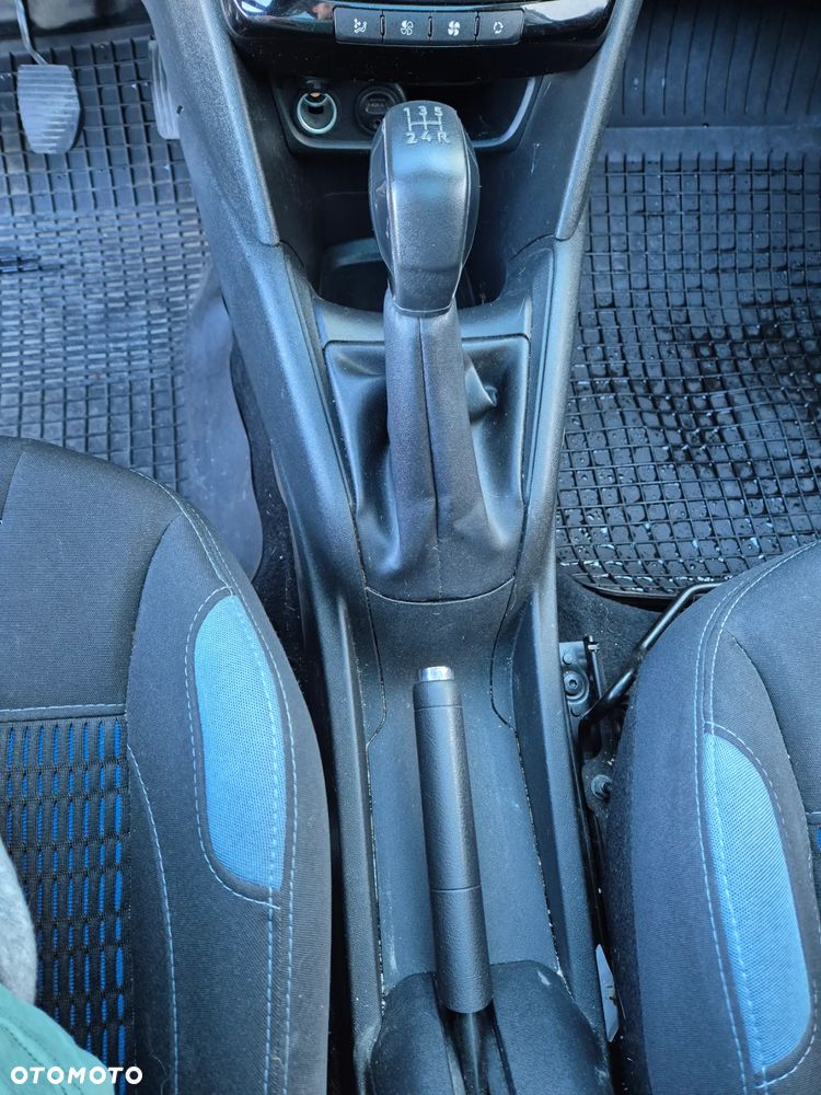 Peugeot 208 1.2 PureTech Active - 26