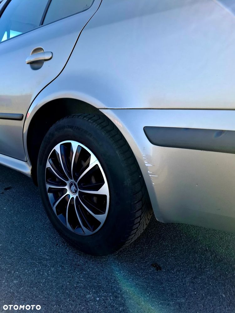 Skoda Octavia 1.6 Tour - 15