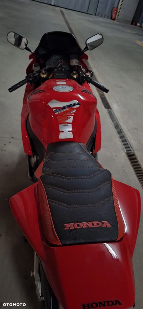 Honda CBR - 6