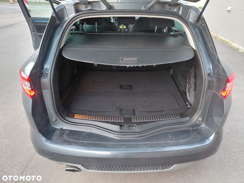 Renault Megane ENERGY TCe 130 GT LINE - 12