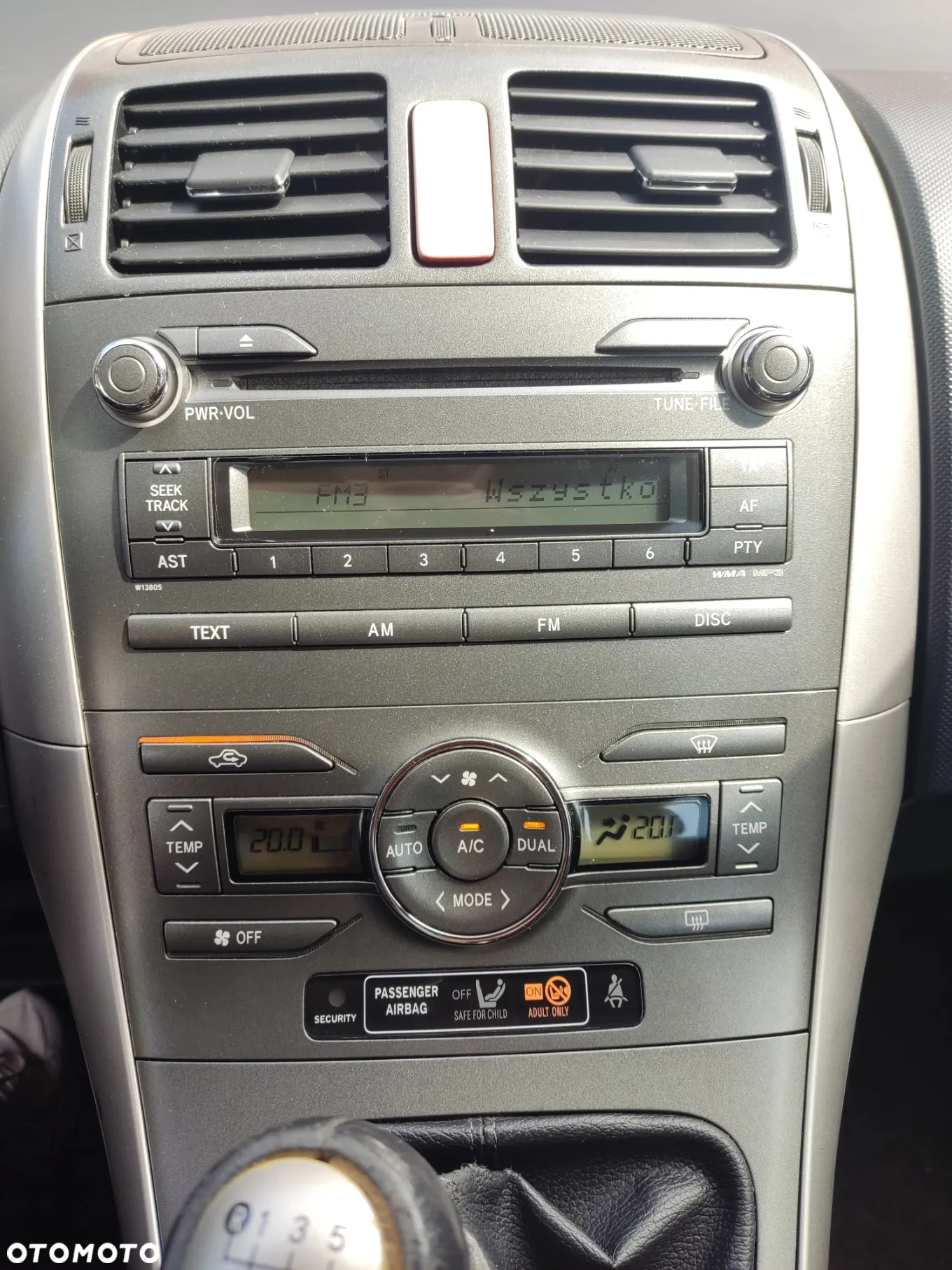 Toyota Auris - 10