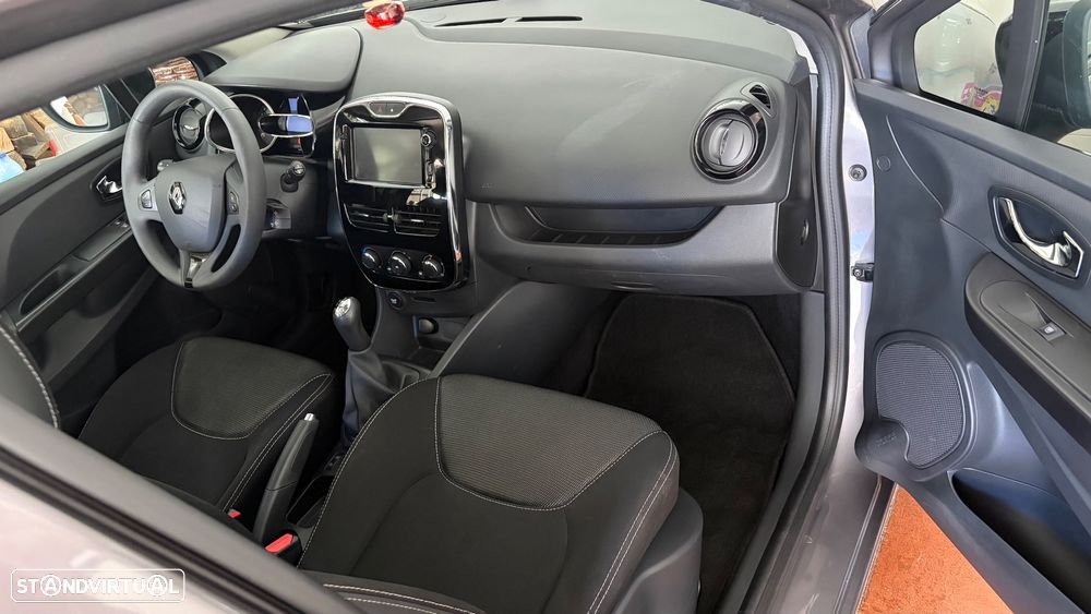 Renault Clio 0.9 TCE Dynamique S - 21