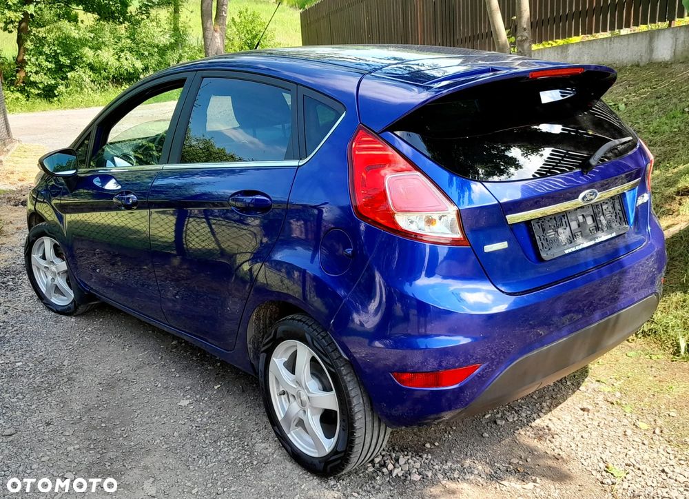 Ford Fiesta - 19