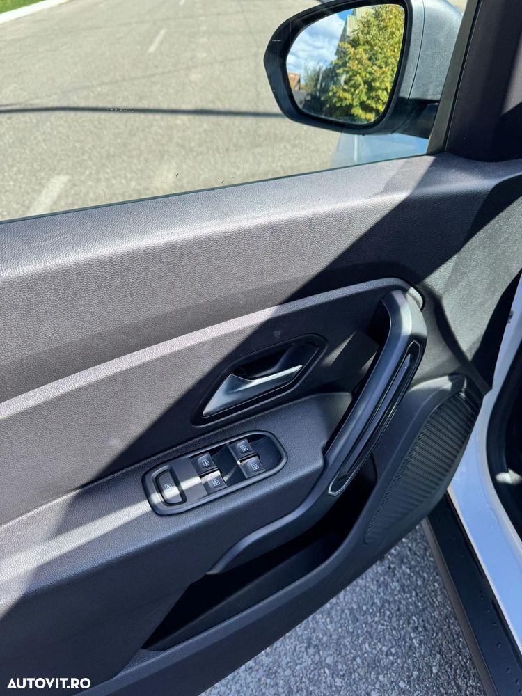 Dacia Duster 1.5 dCi 4WD Comfort - 11