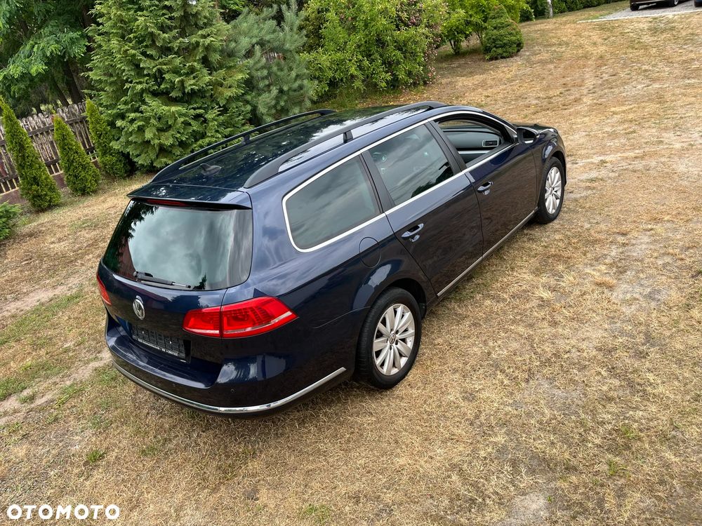Volkswagen Passat 2.0 TDI DSG BlueMotion Technology Highline - 28
