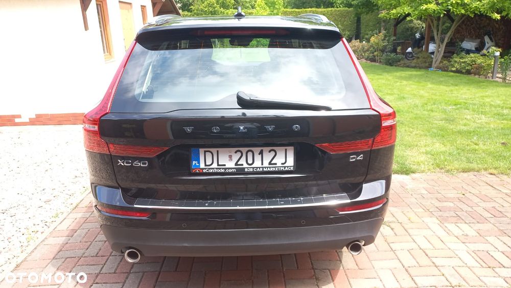 Volvo XC 60 D4 Geartronic Momentum Pro - 7