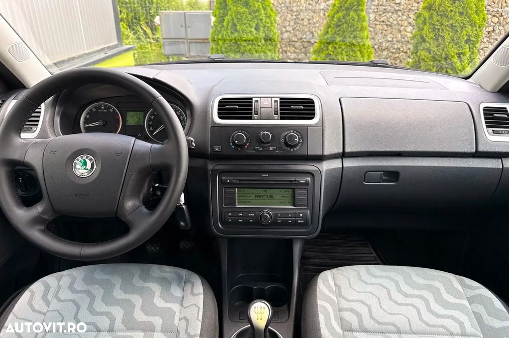 Skoda Fabia 1.2 HTP COOL EDITION - 9