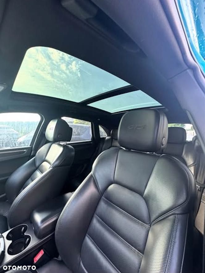 Porsche Macan - 6