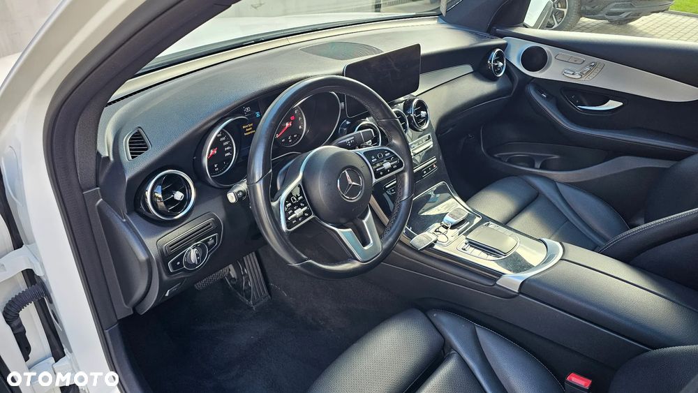 Mercedes-Benz GLC 300 4Matic 9G-TRONIC Exclusive - 14