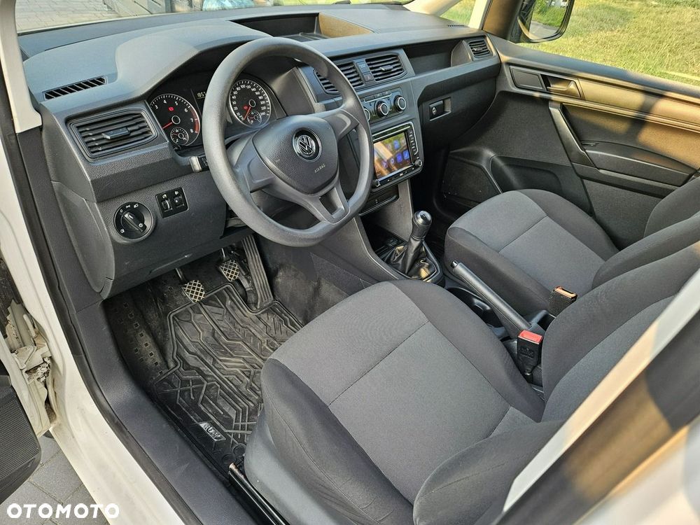 Volkswagen Caddy - 11