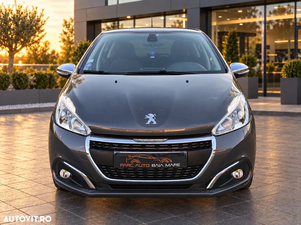 Peugeot 208 PureTech 110 Stop & Start EAT6 Allure - 5