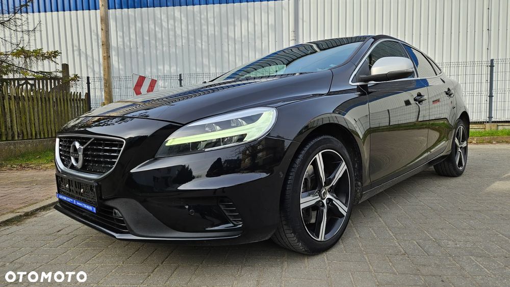 Volvo V40 T3 Drive-E R-Design Momentum - 10