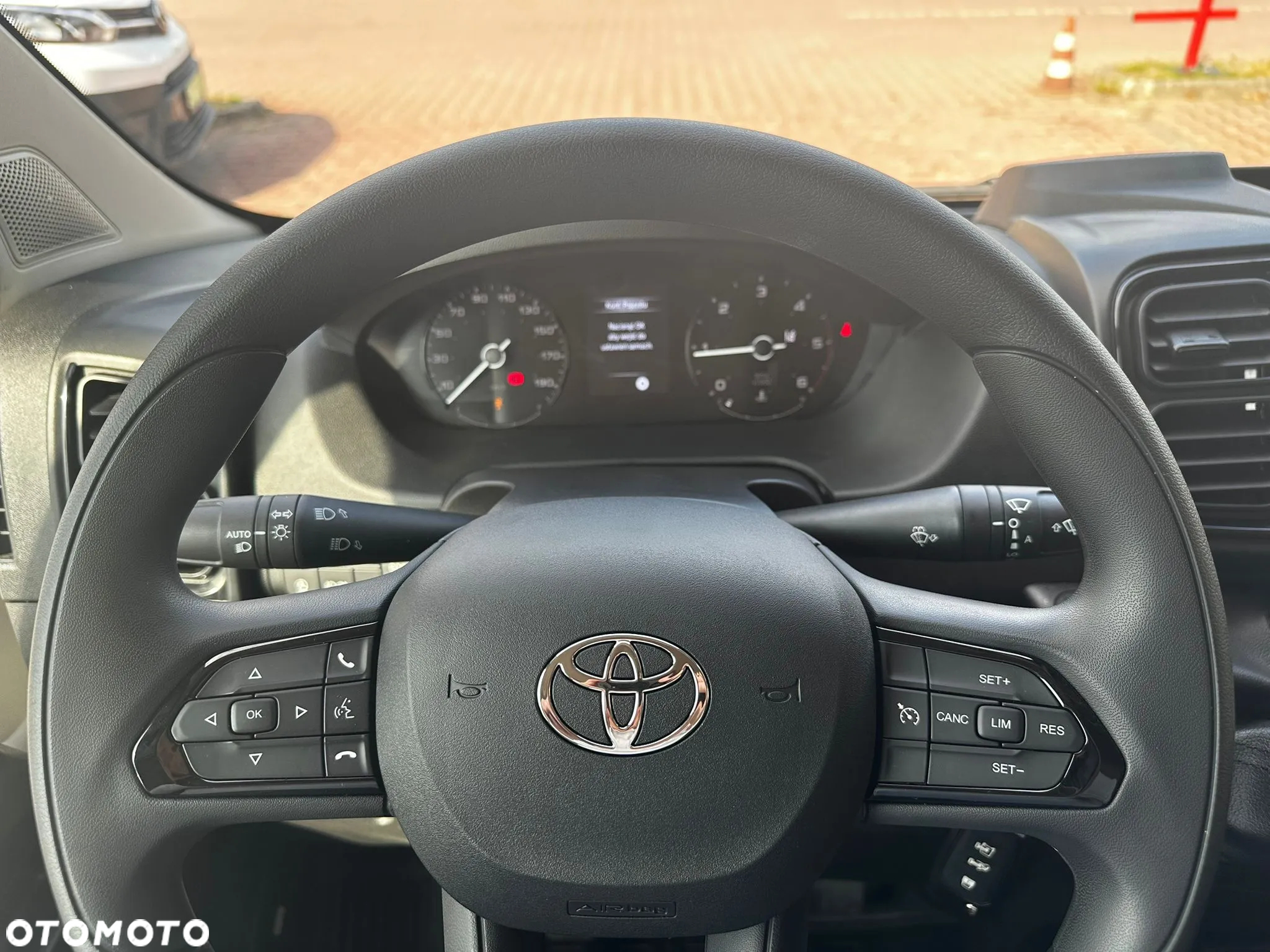 Toyota Proace Max L2H2 - 13