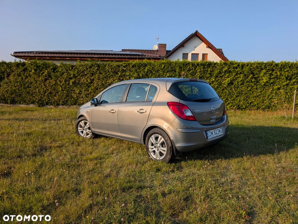 Opel Corsa - 4