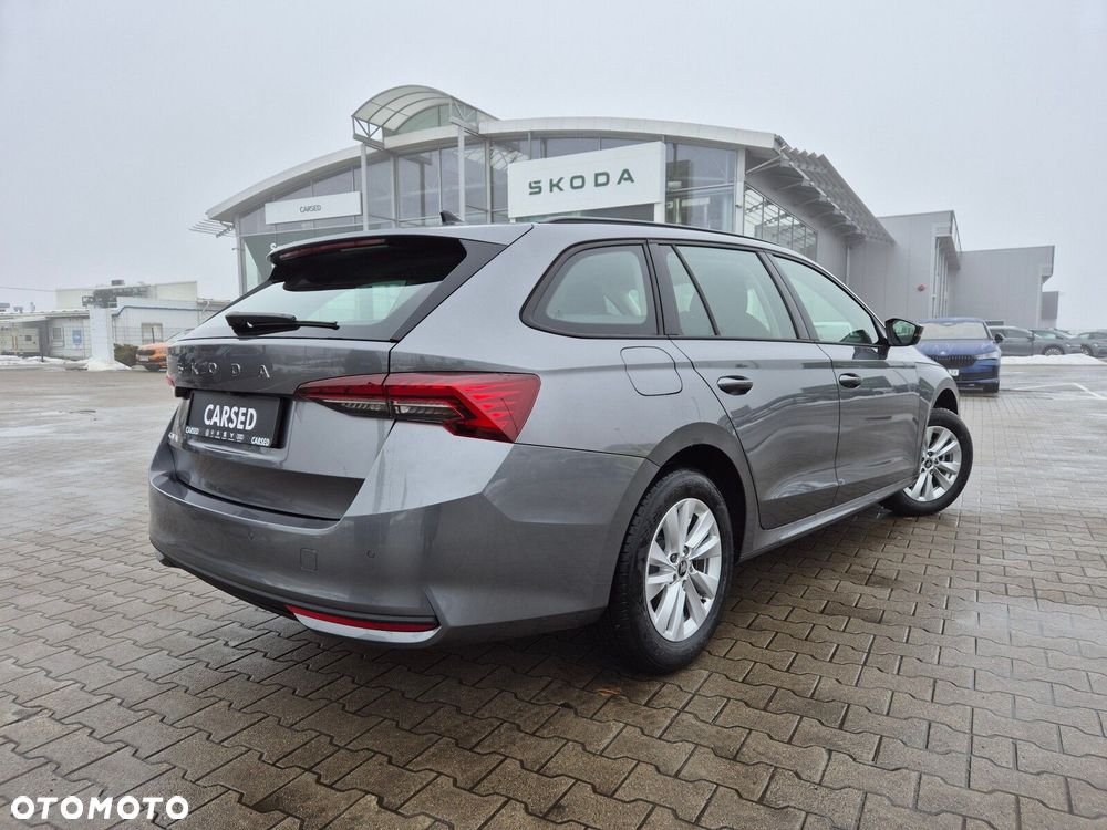 Skoda Octavia 2.0 TDI Drive Essence DSG - 7