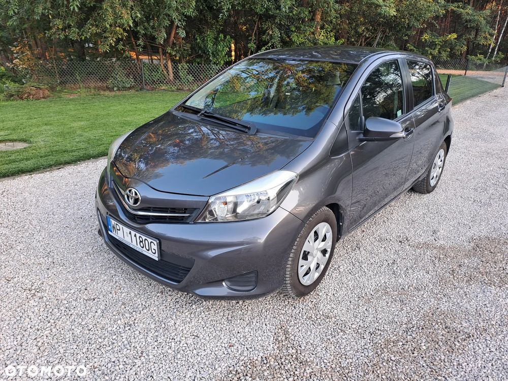 Toyota Yaris 1.4 D-4D Active - 9