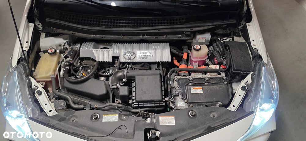Toyota Prius+ - 16