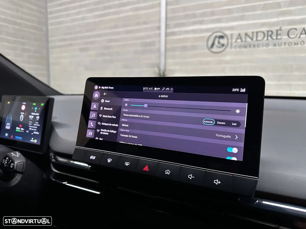 MG MG4 77 kWh Extended Range Luxury - 35