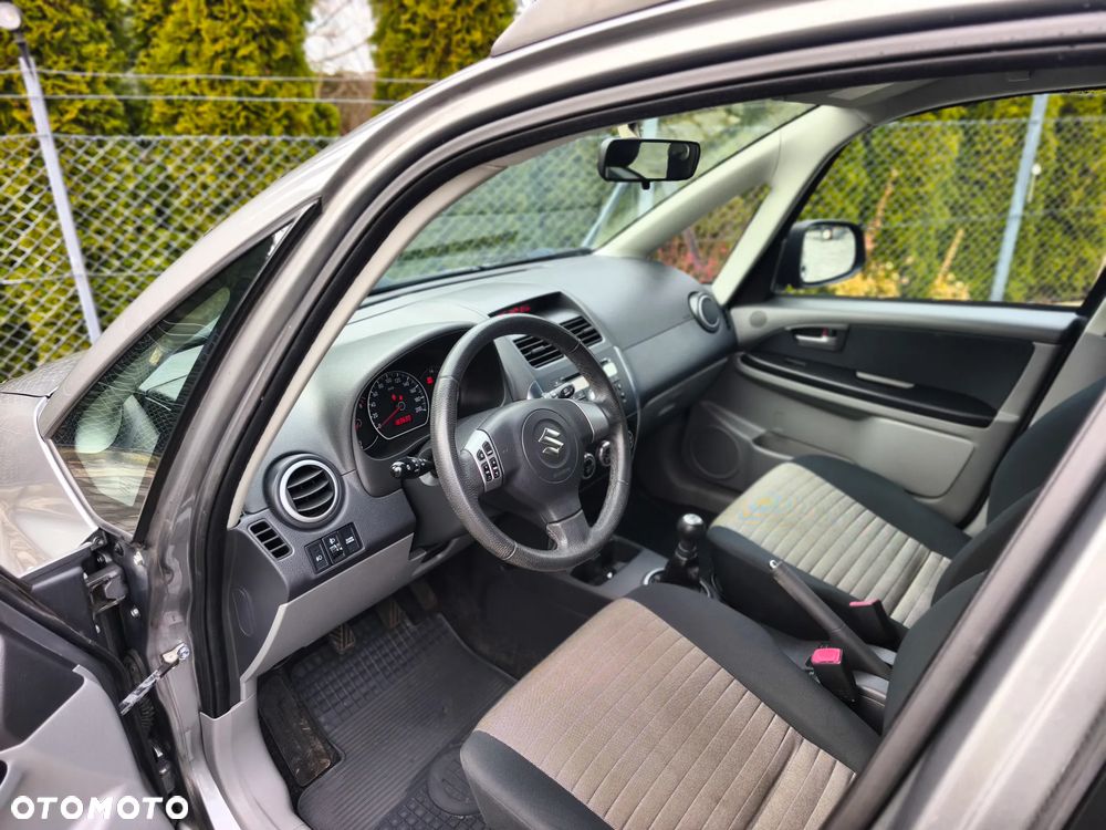 Suzuki SX4 Classic 1.6 VVT 4x4 Style - 16