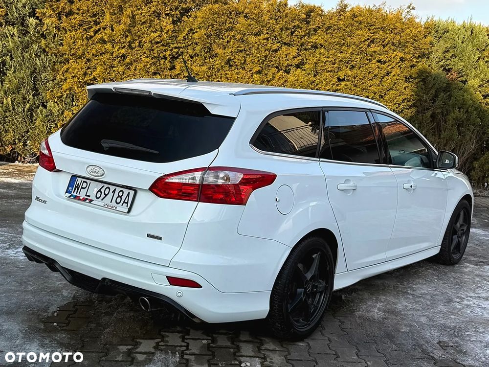 Ford Focus 1.6 EcoBoost Start-Stopp-System Titanium - 14