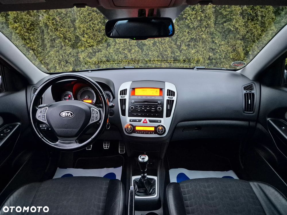 Kia Ceed 2.0 CVVT Spirit - 29