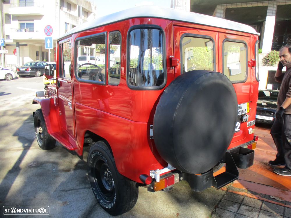 Toyota BJ 40 - 16