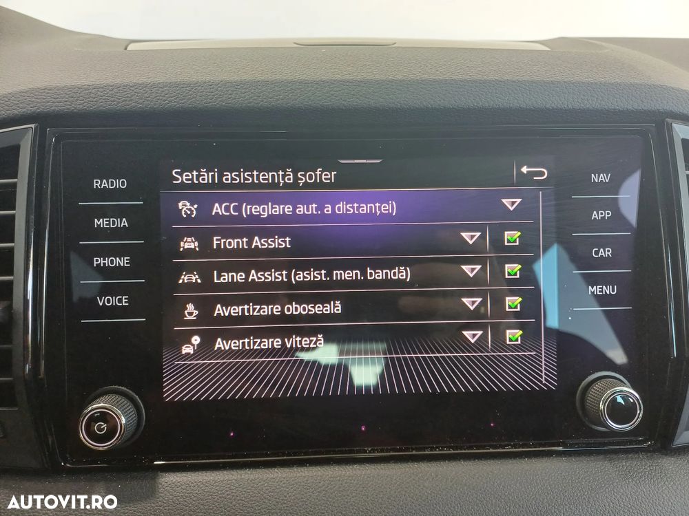 Skoda Karoq 1.5 TSI DSG Selection - 27