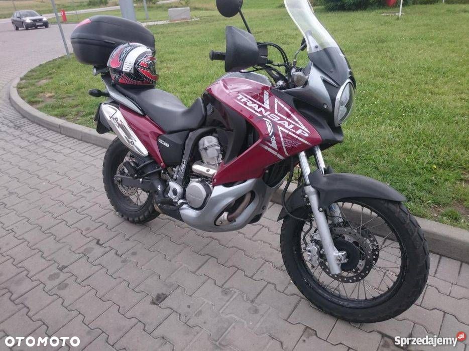 HONDA TRANALP 700 reflektor lampa czasza owiewka wypełnienie licznik błotnik kierownica lusterko manetka felga tarcza zacisk pompa zawieszenie silnik moduł regulator zbiornik siedzenie set podnóżek stelaż stopka chłodnica tłumik - 2