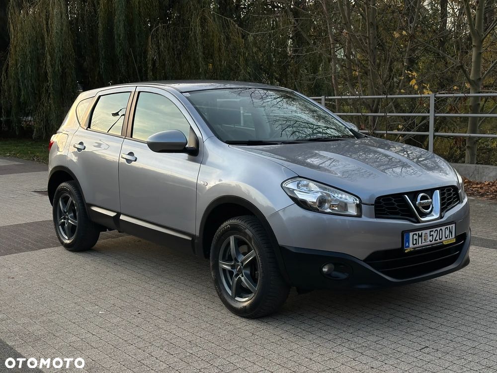 Nissan Qashqai 2.0 4 x 4 tekna - 2