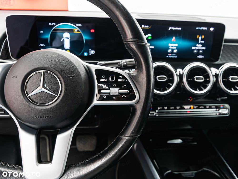 Mercedes-Benz GLB 200 d Progressive 8G-DCT - 16