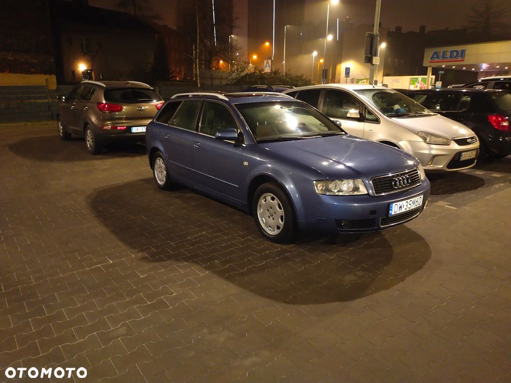 Audi A4 Avant - 3