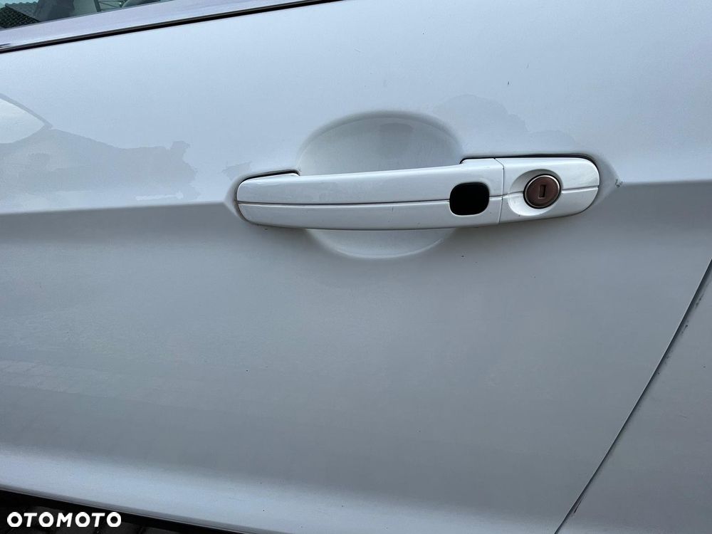 Ford Kuga 2.0 TDCi Titanium - 15